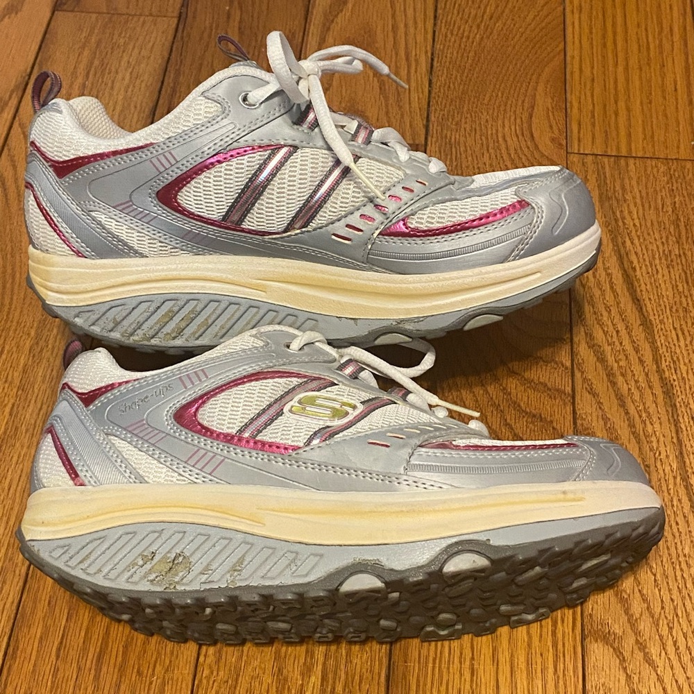 Skechers Womens Shape Ups 11814 Toning Pink White Walking Shoes Size 8.5